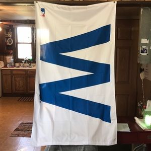 MLB Cubs ‘Fly the W’ flag